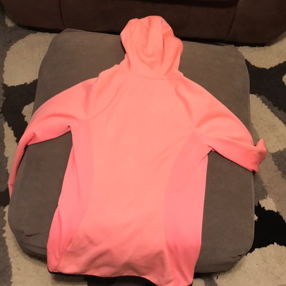 North face jacket - Picture 2 of 4